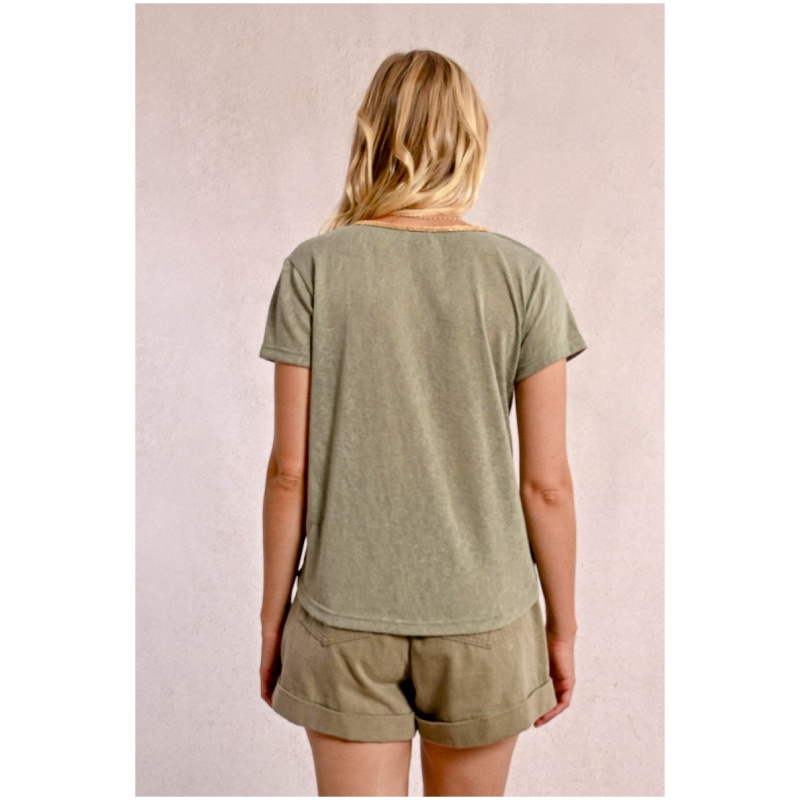 MOLLY BRACKEN Flowy V-neck T-shirt